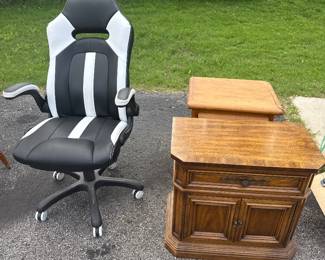 Gaming chair and side table nightstands