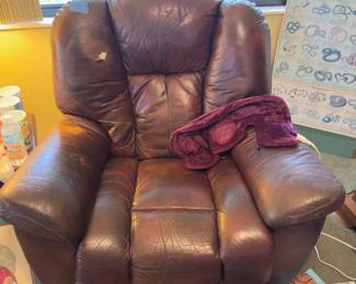Recliner that needs love for $10