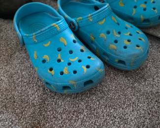 Kids crocs