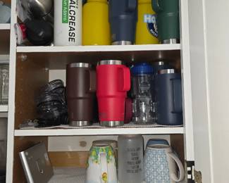 Coffee mugs and travel mugs