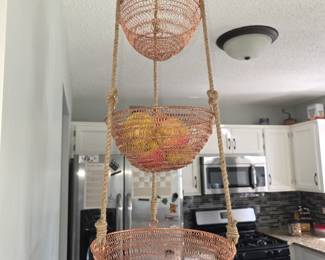 Fruit hanging basket