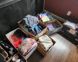 Womens clothes Large - 3XL