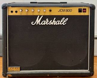 Marshall JCM 800 Amp