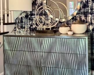 Vanguard Furniture Console/Sideboard