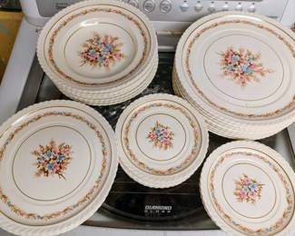 Collectible Dinner Set
