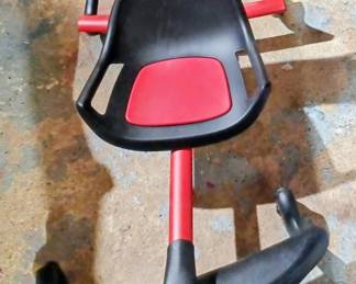 Kids super fun ride on toy..Brand New