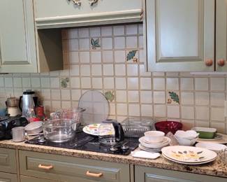 Misc cookware, griddle, glass and cutglass serving ware