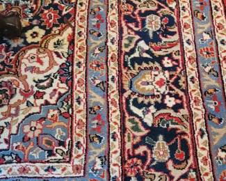 Persian rug, 9ft x11'6'