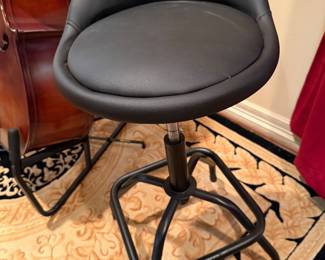 adjustable musicians stool