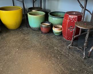 Huge collection of very nice ceramic planters large to small