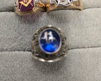 Gold rings masonic and class