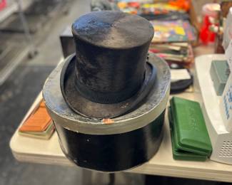 Dapper Top hat made of beaver