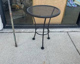 wrought iron patio furniture