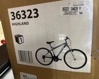Huffy Highland 26' Mountain Bike - S/M