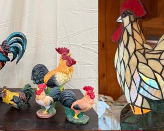 Chicken figurines and Vintage chicken lamp