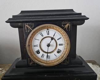 cast iron mantel clock