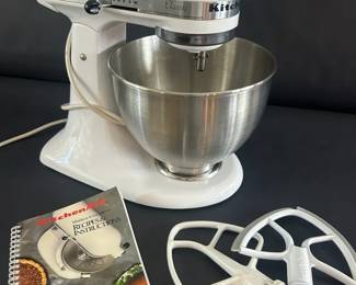 KitchenAid Classic White Stand Mixer