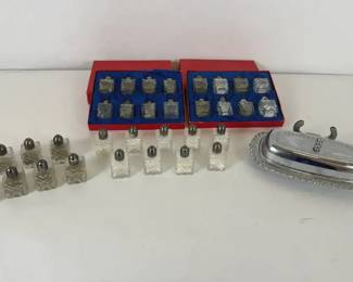 Cut Glass Individual Salt Cellars w Silver Tone Lids Lot 33 w 2 Display Boxes
