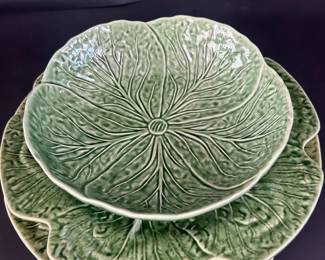 Green Cabbage Leaf Serving Plates Set of 3 Majolica Style