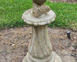 Bird on Birdbath Base