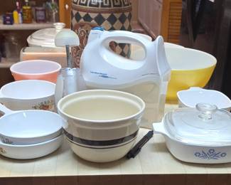 Corningware - Pyrex - Mixer