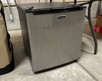 B88 - $30. Emerson Mini Dorm Fridge. 