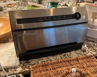 B58 - $20. Food Saver Model V3835. 
