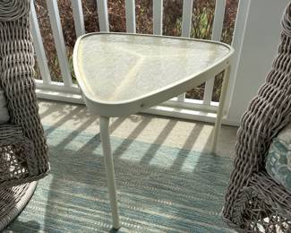 B16 - $20. Small Metal & Glass Side Table. Very good condition. 