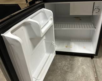 B88 - $30. Emerson Mini Dorm Fridge. 