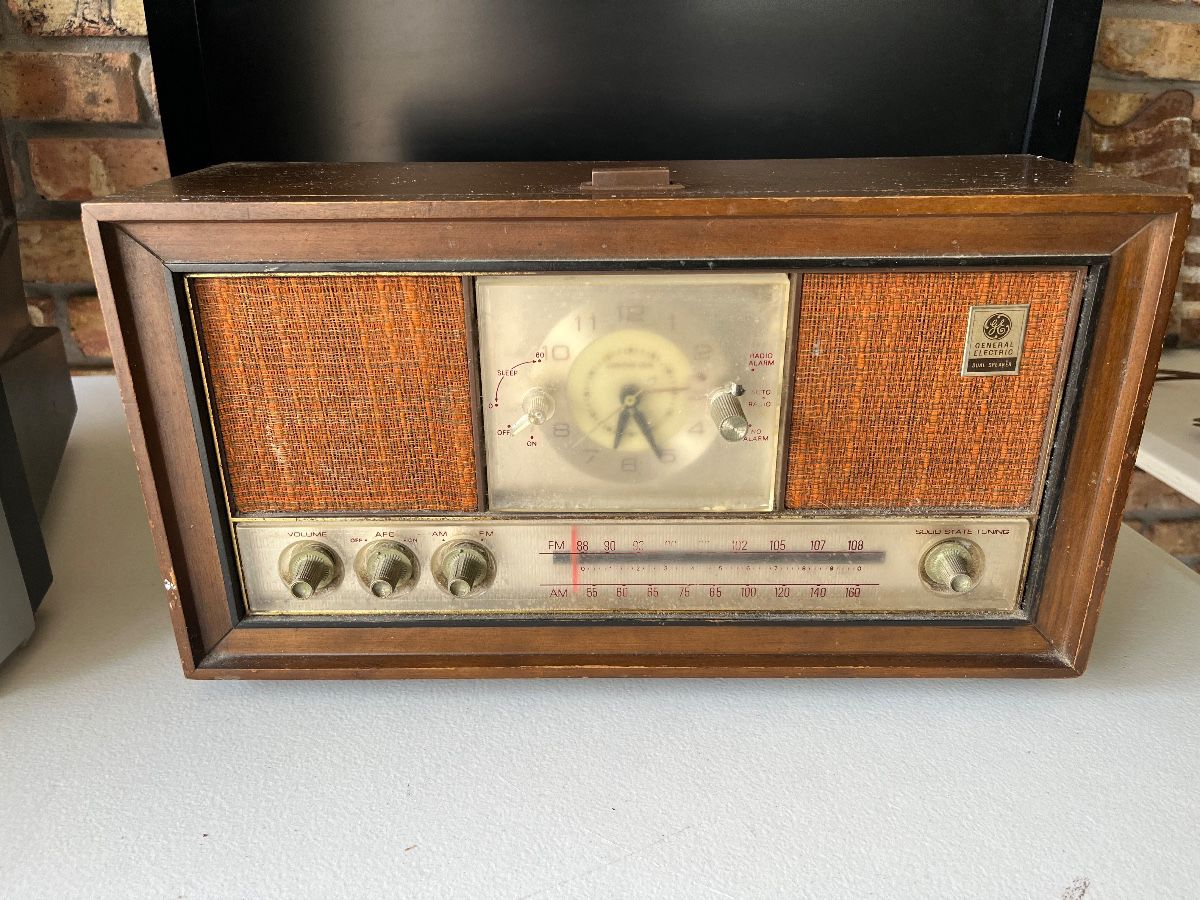 Antique radio