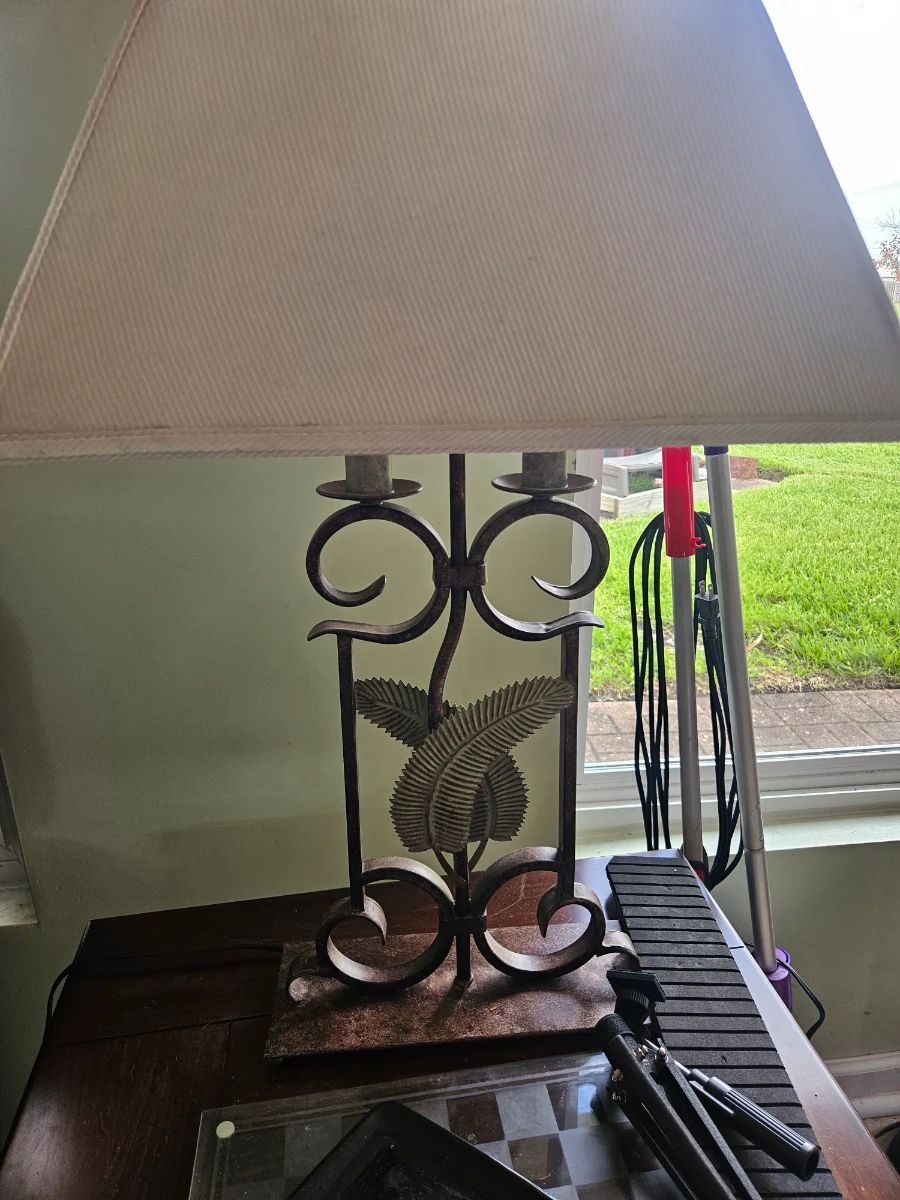 Pair of two lamps in the living room $60