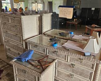 This three-piece set is leftover from a sale we had 2 months ago in Cocoa a very good condition $150 for all three pieces