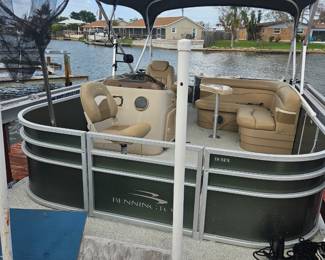 Like I said in the description I'm not participating in the sale of the boat or the van they just want me to put it out there to see if there's any interest