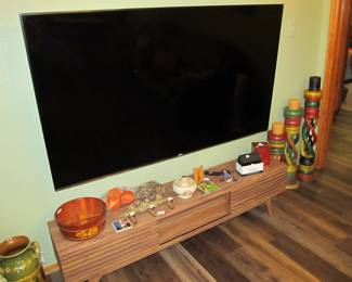 Sony Bravia 4K Smart TV 75", Modern Contemporary TV Stand