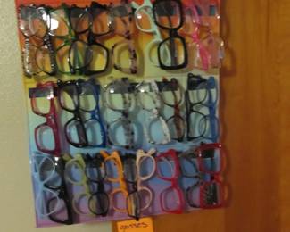 Lot's of cute glasses