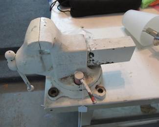 VTG. VISE, (REED Mfg. Erie, PA)