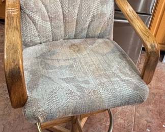 Vintage Chromcraft Swivel Bar Stool with Upholstered Seat and Wood Arms second image