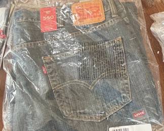 Levis Relaxed Fit Jeans