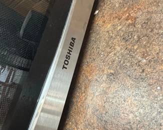 Toshiba Country Genie Countertop Microwave Oven second image