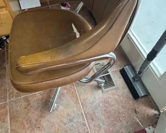 MidCentury Modern Chromcraft Swivel Chair second image