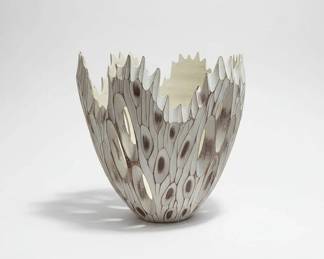 Deckled Edge White Porcelain Decorative Bowl third image