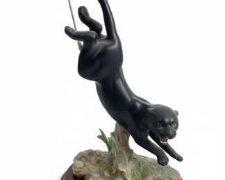 Franklin Mint Nighthunter Black Panther Figurine second image