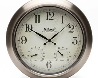 SkyScan Atomic Clock with Thermometer and Hygrometer