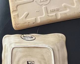 The Pampered Chef Family Heritage Stoneware Collection sixth image
