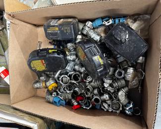 Fittings and Dewalt Battery Packs