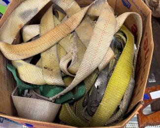 Box of Tow Straps