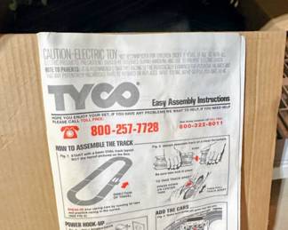 VTG (1991) Tyco Super Duper Double Looper Tracks Terminal Track - No Cars