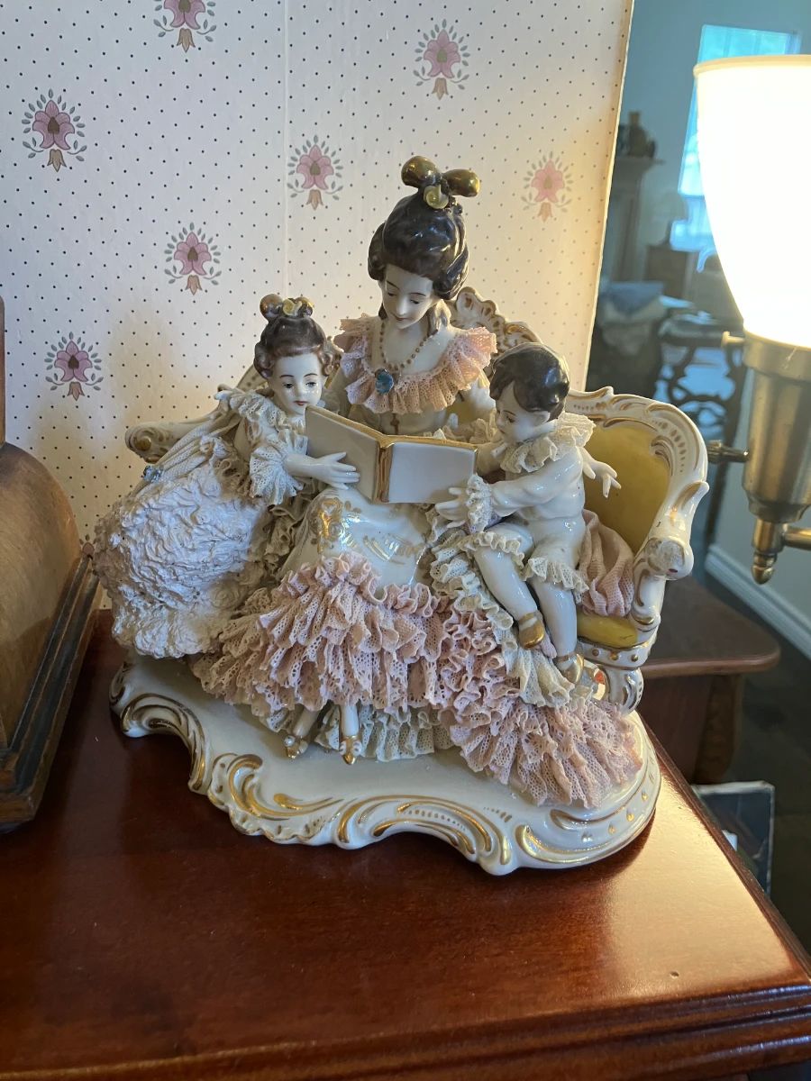 Beautiful, antique triple Dresden triple "lace" figurine