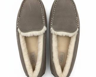 UGG Scuffette Slipper third image