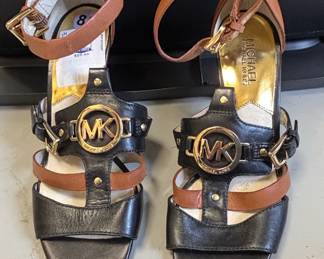 Michael Kors Womens Leather Ankle Strap Sandals